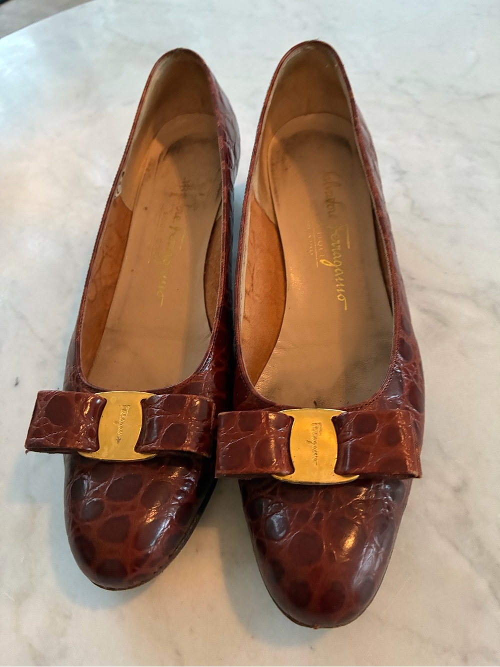 Salvatore Ferragamo Brown Croc-Embossed Vara Bow Pumps